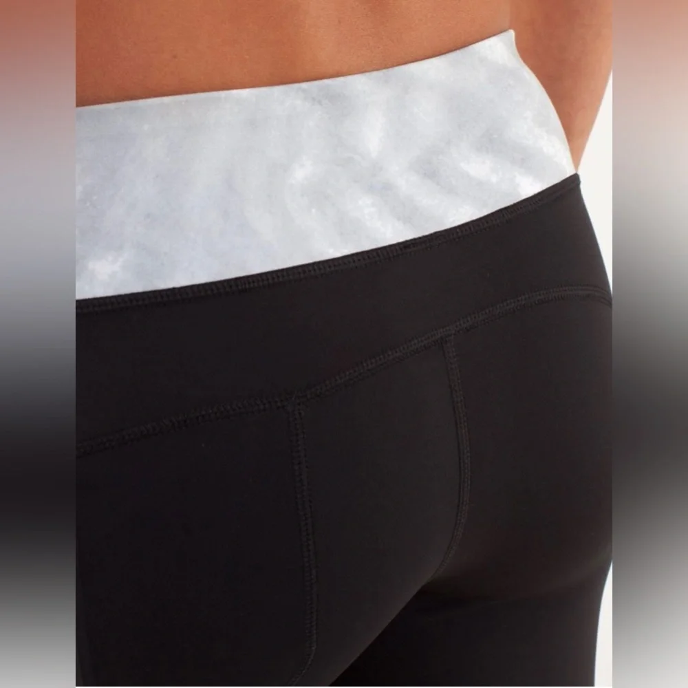 Lululemon Runnin’ With My Homies Crop Legging